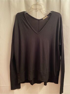 rag & bone V-Neck Lightweight Sweater